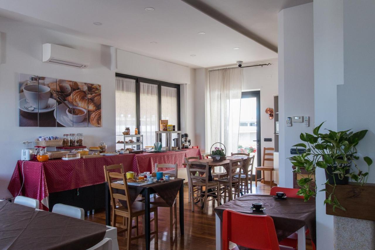 Villa Boninsegna - Wine Enoteca Verdi - كاستل دازانو المظهر الخارجي الصورة